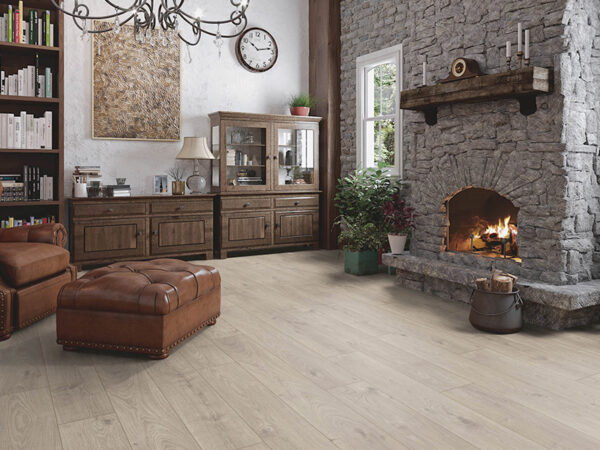 PENTHOUSE PLANK ATLAS OAK BEIGE LAMINATE FLOORING AC5