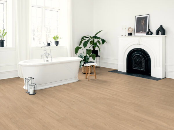 PENTHOUSE PLANK ELBA OAK GOLD LAMINATE FLOORING AC5