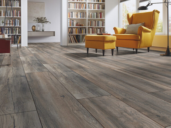 PENTHOUSE PLANK HARBOUR OAK GREY LAMINATE FLOORING AC5