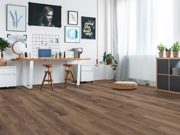 METRO PLUS PLANK VIVERO OAK DARK LAMINATE FLOORING AC5